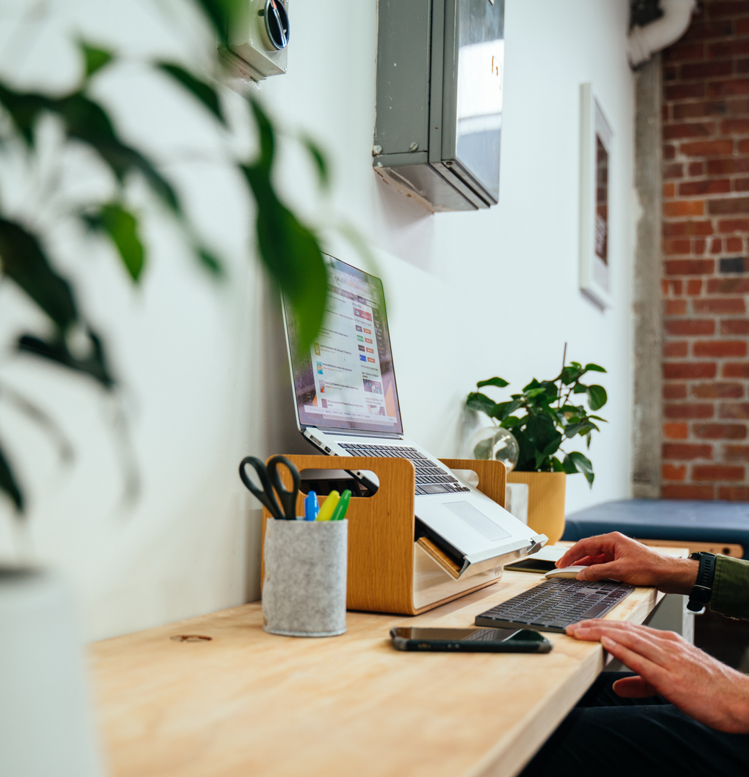 Gustav: A Sustainable Office Solution