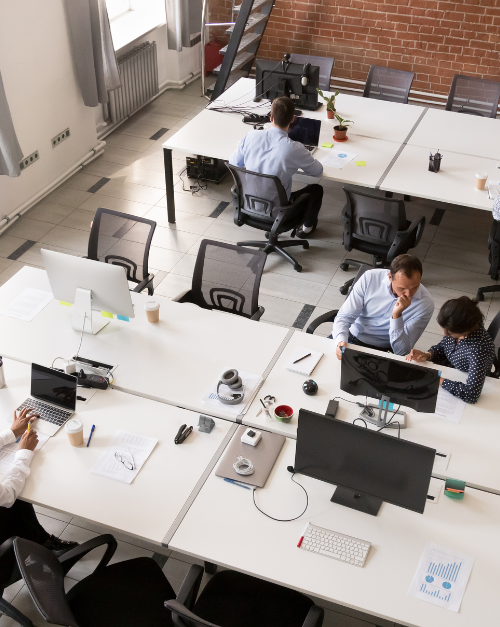 Das Schreibtisch-Dilemma: So steigern Sie die Mitarbeiterzufriedenheit durch Desk-Sharing