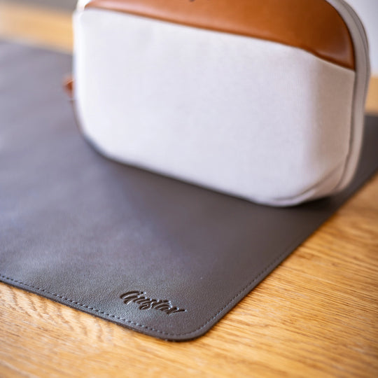 Echo Tech-Pouch
