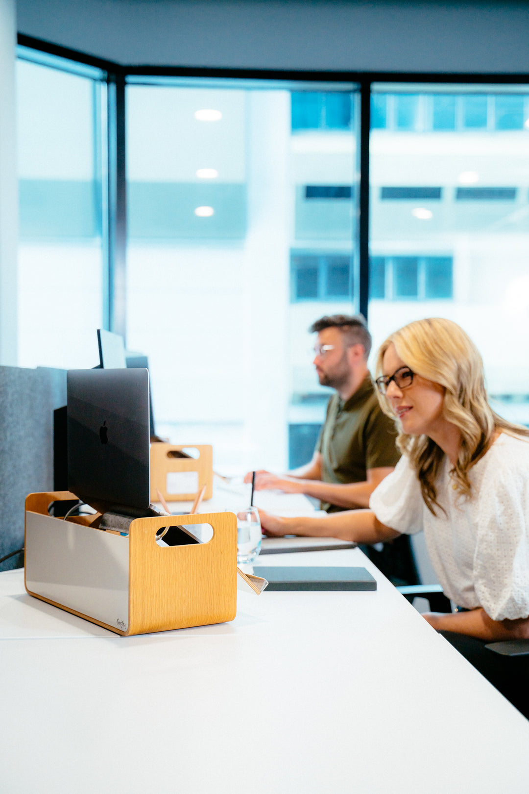 Mobile Schreibtisch-Organizer im Desk-Sharing