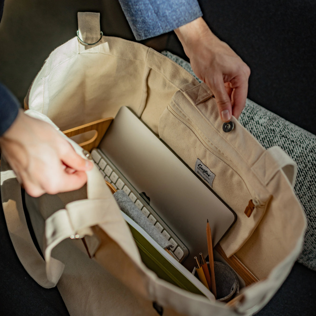 Gustav Tote Bag recycled cotton – angled view showing handles