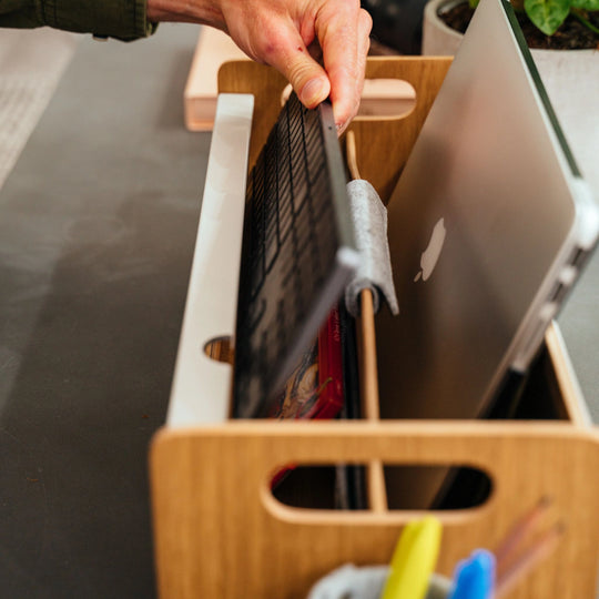 Gustav Original Desk Organizer & Laptop Stand Oak/White