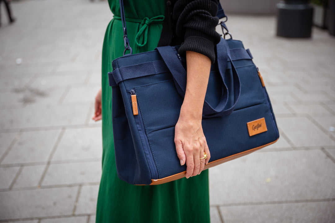 DeskMate Desk Sharing Bag – Portable Organizer for Hot Desking &amp; Shared Offices
